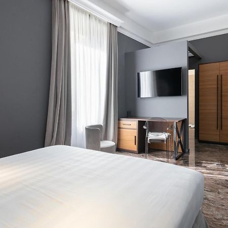 Hotel Poerio 25 Boutique Stay Неаполь Экстерьер фото