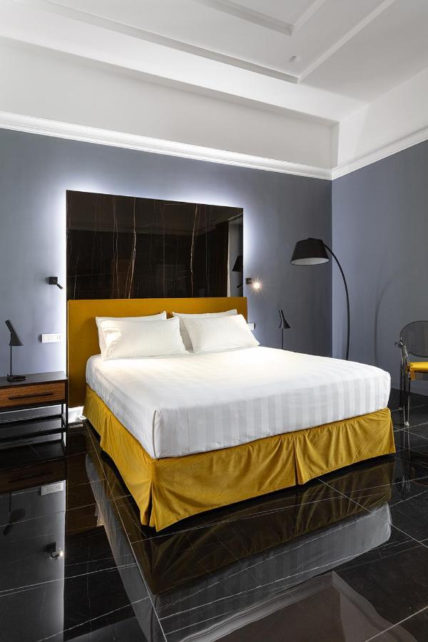 Hotel Poerio 25 Boutique Stay Неаполь Экстерьер фото